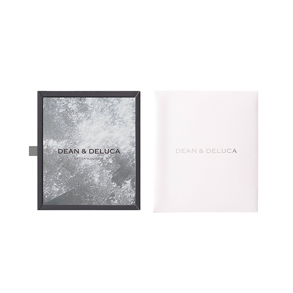 DEAN & DELUCA ギフトカタログ(カードタイプ)＜WHITE-C(ホワイト-C)＞BOXの中